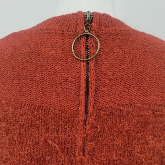 Hippie Rose Chenille Cropped Eyelash Striped Back Zip Crewneck Sweater - Picture 4 of 9